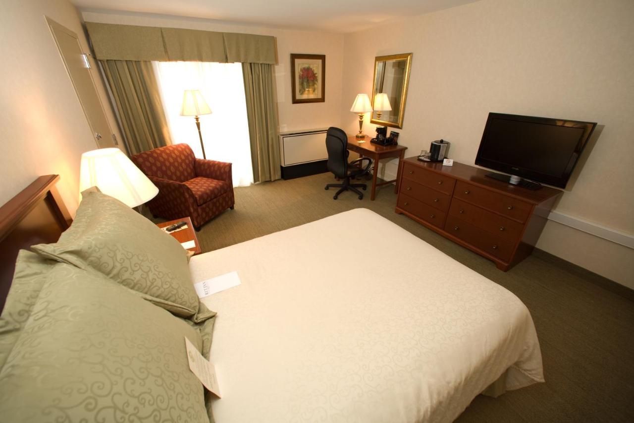 Rit Inn & Conference Center Henrietta Rum bild